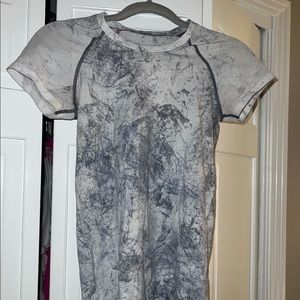Lululemon Swiftly Tech Short Sleeve Shirt size 4